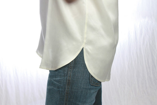 Isabel Lu V Neck Silk Blouse - Batyana Boutique
 - 1
